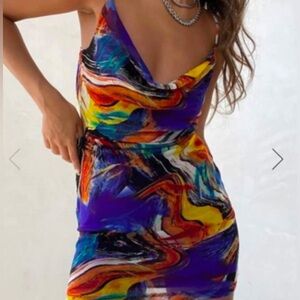 Blanc Clothing multi-color abstract pattern Backless Mini Dress